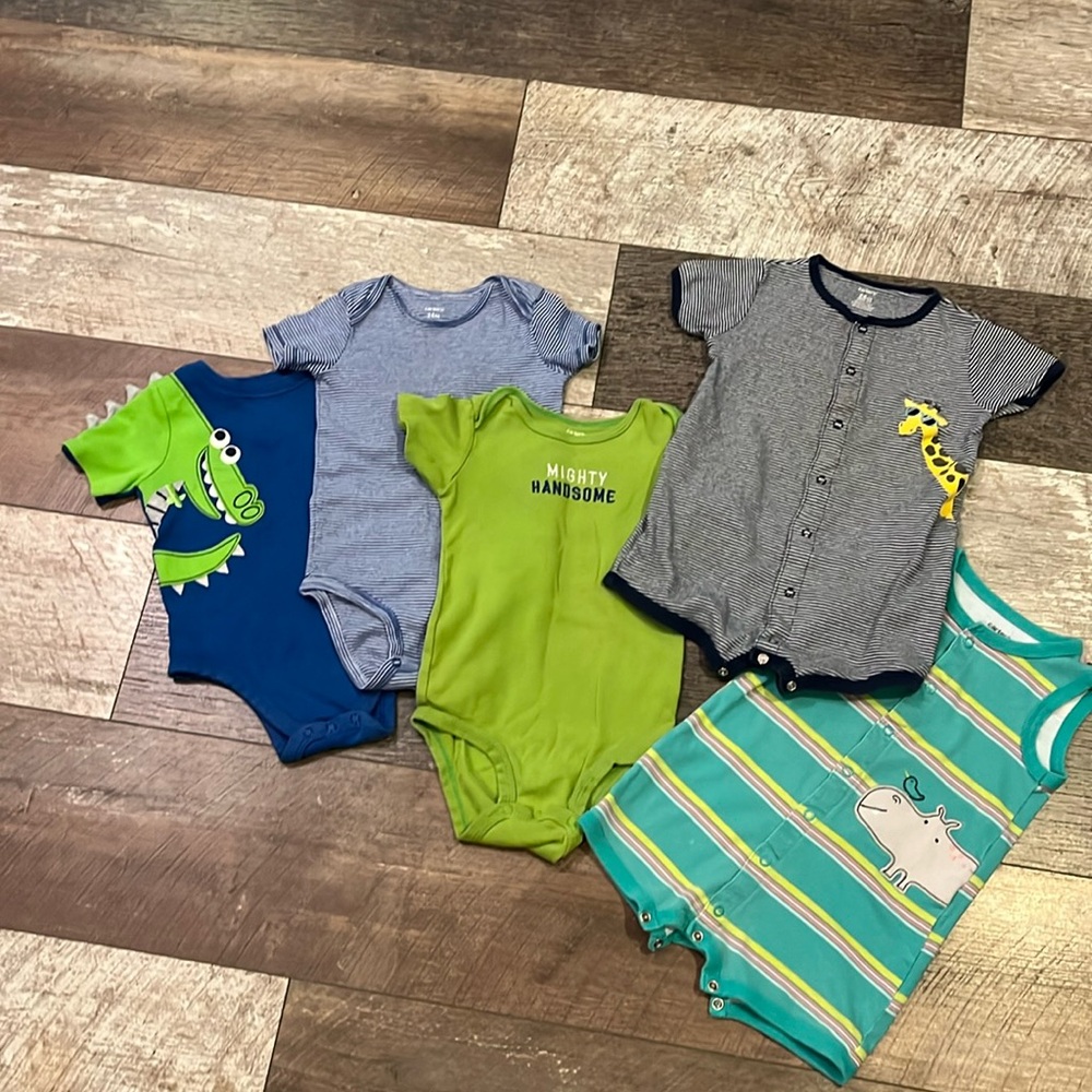 24 month boys 2 rompers and 2 onesies (alligator onesie is free w/ bundle)